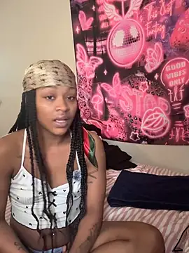 PrettyBabriexox online show from 04/19/26, 01:32