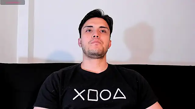 Snapshot of jasonxd9898 chatting on 12/01/25, 01:10 jasonxd9898 online show from 12/01/25, 01:10