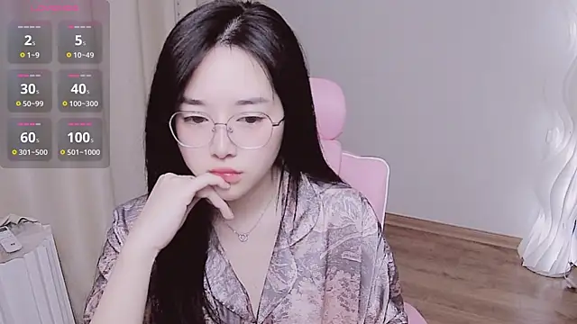 Miu-999 online show from 11/26/25, 02:23