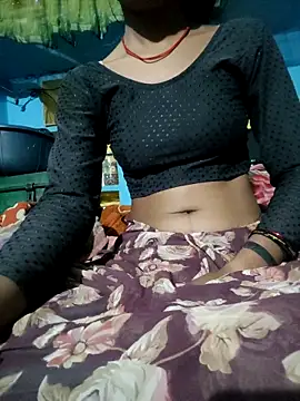 Snapshot of Kranti02x chatting on 10/24/25, 10:50 Kranti02x online show from 10/24/25, 10:50