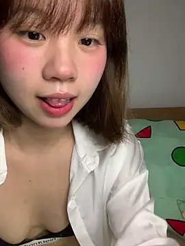 zhaomosheng125216 online show from 03/01/26, 11:40