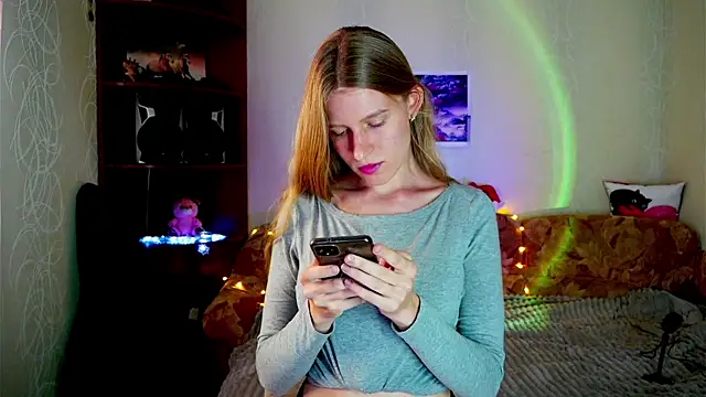 Snapshot of Luntryy chatting on 09/23/25, 09:34 Luntryy online show from 09/23/25, 09:34