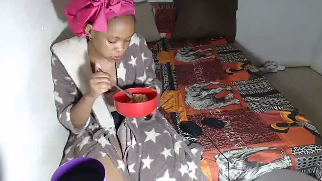 EssenceLovers online show from 03/24/26, 08:36