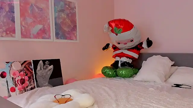 Snapshot of sandra_jackson chatting on 12/22/25, 02:52 sandra jackson online show from 12/22/25, 02:52