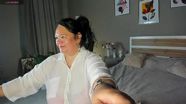 sandra jackson online show from 06/07/26, 02:59