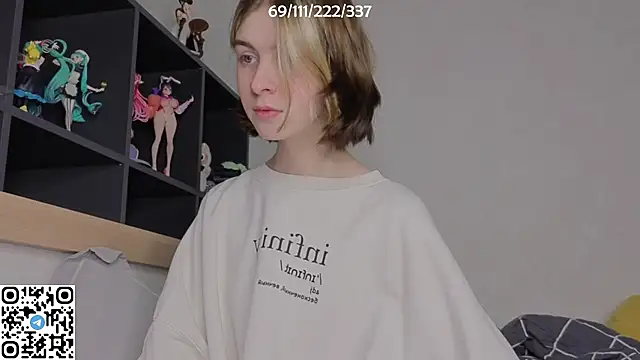 Snapshot of bertamimi chatting on 10/10/25, 06:29 bertamimi online show from 10/10/25, 06:29