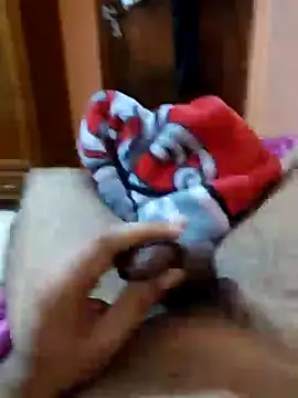 micho997 online show from 10/17/25, 03:36