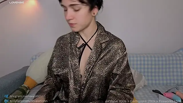 revalation  online show from 10/19/25, 03:12