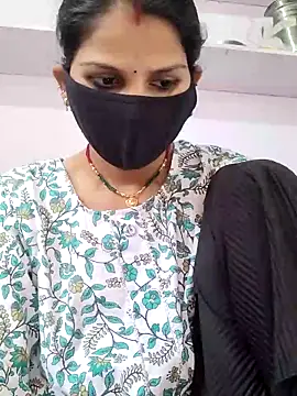 poojam93 online show from 10/09/25, 02:53