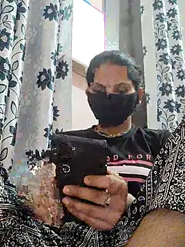 poojam93 online show from 02/05/26, 03:38