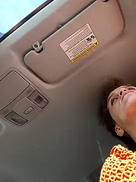 sarahkat86 online show from 09/27/25, 02:33