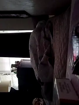 sarahkat86 online show from 01/17/26, 01:38