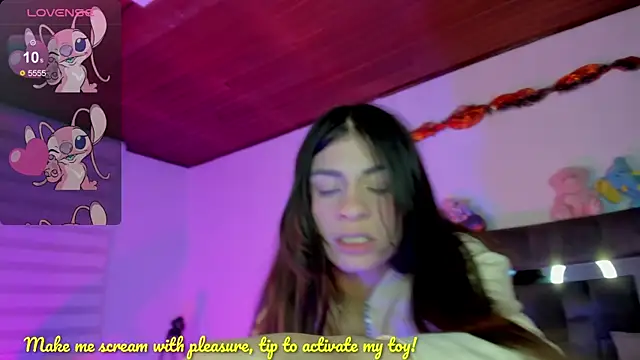 Jade rey  online show from 01/14/26, 04:07