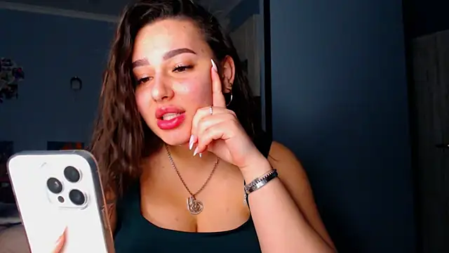 NikiWhite online show from 10/15/25, 05:13