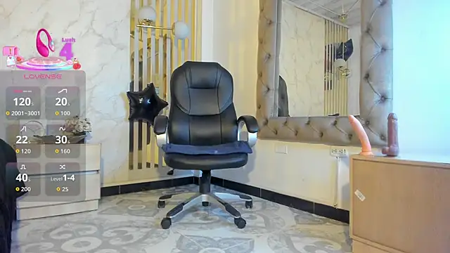 Ariagh  online show from 12/17/25, 07:31