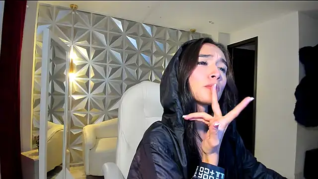 hellen tease online show from 04/21/26, 12:55