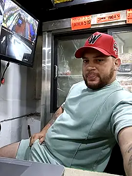 Catire10  online show from 12/19/25, 01:29