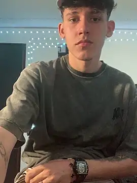 Snapshot of Mike-snderson chatting on 12/20/25, 09:55 Mike-snderson online show from 12/20/25, 09:55