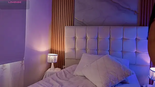 mia 2406  online show from 03/02/26, 02:35