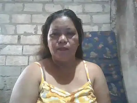 Snapshot of xxbernxxx chatting on 07/08/26, 07:35 xxbernxxx online show from 07/08/26, 07:35