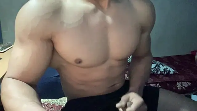 Snapshot of veilofstrength chatting on 11/23/25, 04:12 veilofstrength online show from 11/23/25, 04:12