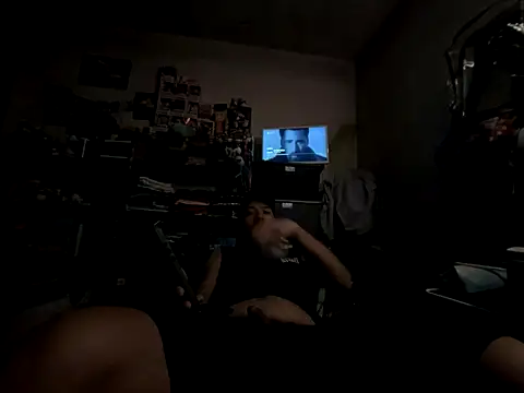 Snapshot of rvc1cld chatting on 09/30/25, 09:58 rvc1cld online show from 09/30/25, 09:58