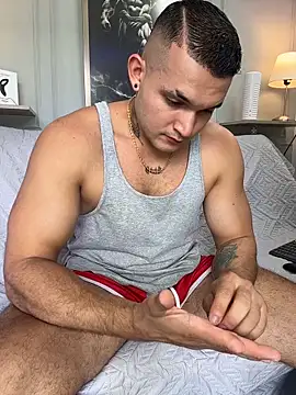 Marco Vega online show from 11/07/25, 05:02