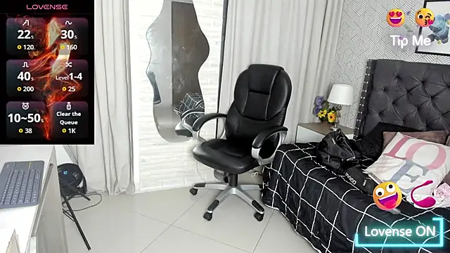 Snapshot of sweet__vanessa1 chatting on 09/09/25, 03:50 sweet vanessa1 online show from 09/09/25, 03:50