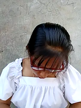 Snapshot of ngocngoc_cute chatting on 09/16/25, 08:15 ngocngoc cute online show from 09/16/25, 08:15