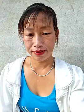 Snapshot of ngocngoc_cute chatting on 10/02/25, 12:17 ngocngoc cute online show from 10/02/25, 12:17