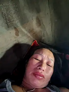 Snapshot of ngocngoc_cute chatting on 10/15/25, 12:38 ngocngoc cute online show from 10/15/25, 12:38