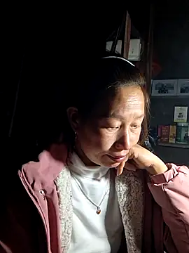 Snapshot of ngocngoc_cute chatting on 12/04/25, 02:59 ngocngoc cute online show from 12/04/25, 02:59