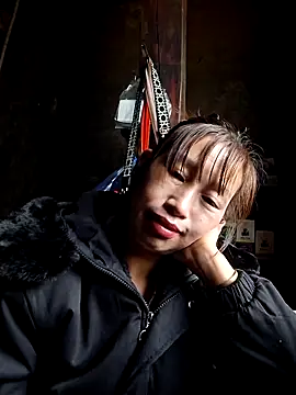 Snapshot of ngocngoc_cute chatting on 12/14/25, 03:34 ngocngoc cute online show from 12/14/25, 03:34