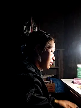 Snapshot of ngocngoc_cute chatting on 12/14/25, 11:42 ngocngoc cute online show from 12/14/25, 11:42