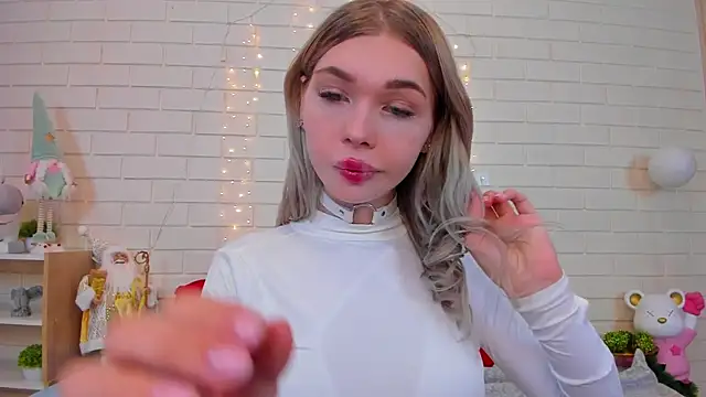 Blondy Fina online show from 01/13/26, 04:40