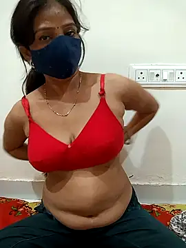 soni yhakur online show from 09/18/25, 09:22