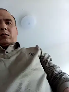 CWQ123 online show from 10/20/25, 08:04