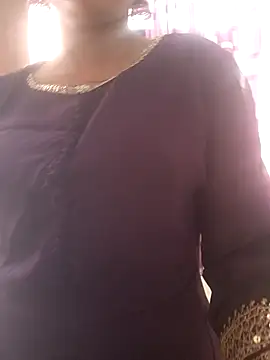 Neha Tyagi online show from 10/19/25, 08:48