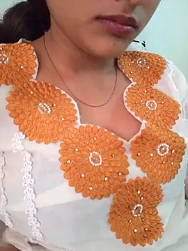 Neha Tyagi online show from 11/02/25, 05:21