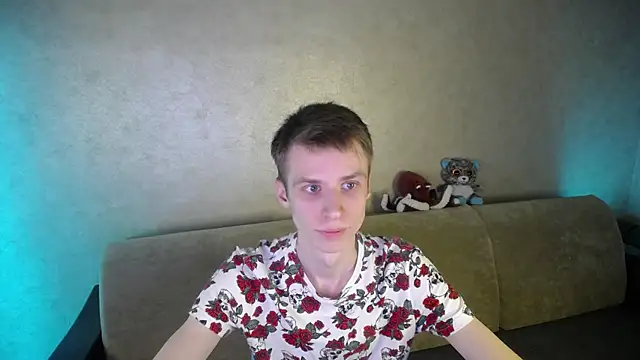 Snapshot of yes_cute_boy_ chatting on 05/26/26, 12:39 yes cute boy online show from 05/26/26, 12:39