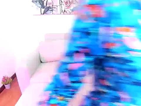 Tania xw online show from 10/07/25, 11:51