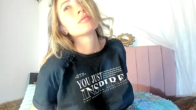 Tania xw online show from 11/11/25, 01:05