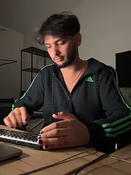 Gipsyboysteve online show from 09/26/25, 01:53