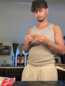 Gipsyboysteve online show from 12/17/25, 02:12