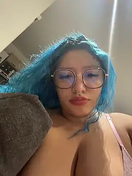 HATSUNE   online show from 03/31/26, 10:21