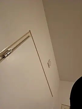 ValentRedfish online show from 03/12/26, 04:24