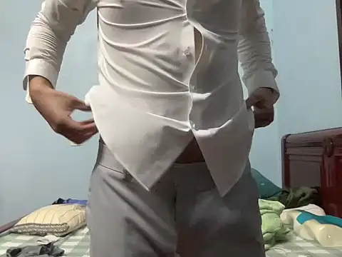 lahungdj12 online show from 11/10/25, 04:44