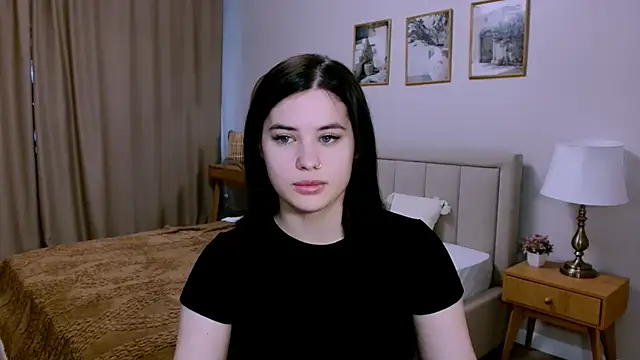 lil angel  online show from 02/17/26, 08:11