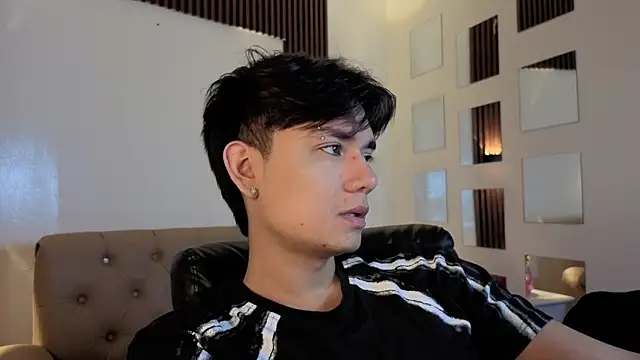 davoxer online show from 04/19/26, 02:44