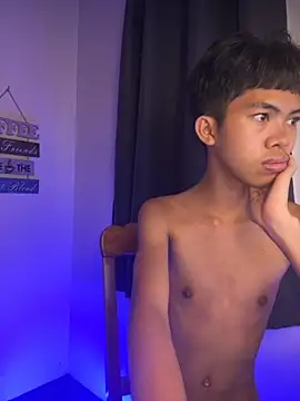 urcumjp online show from 10/13/25, 01:49